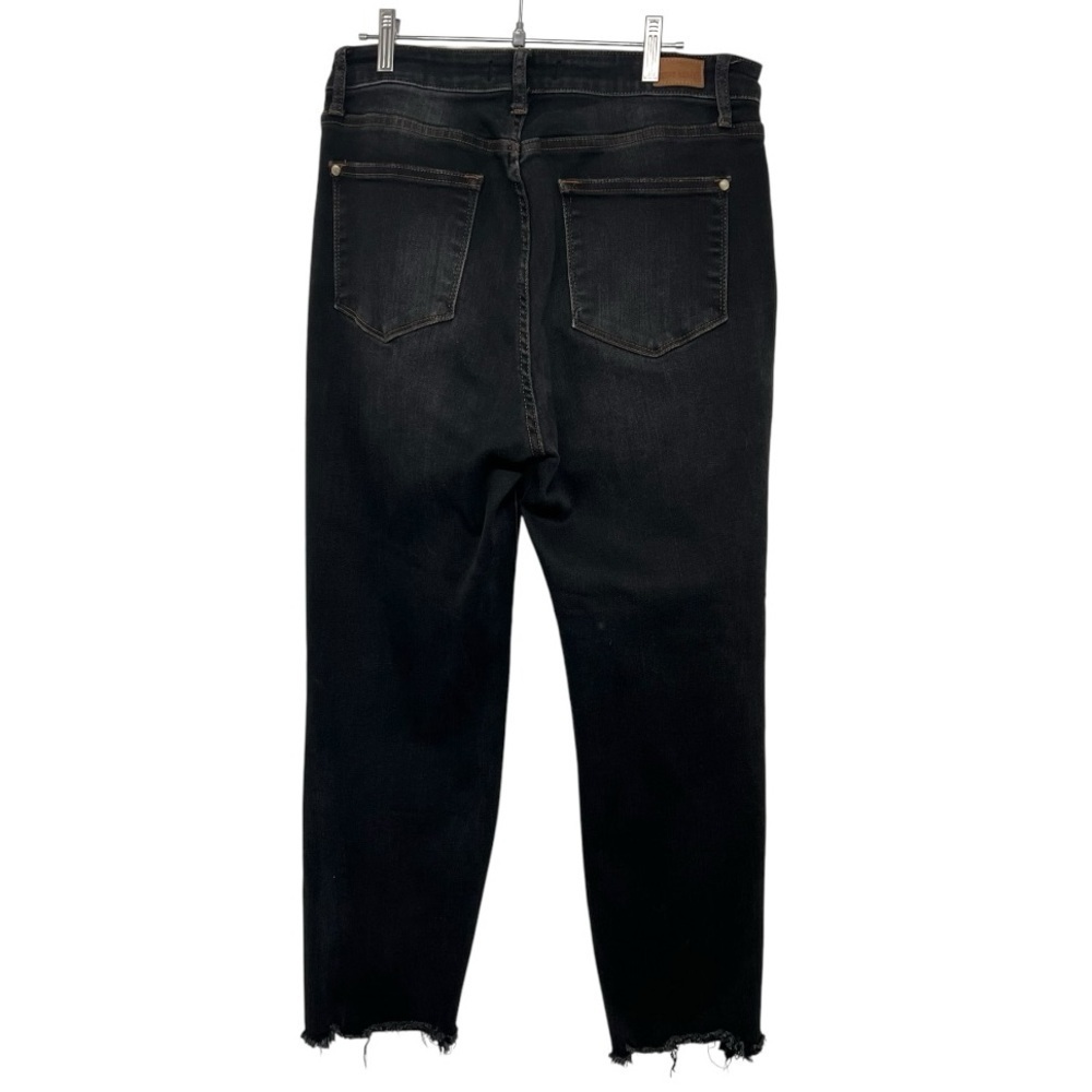 Judy Blue Black Distressed Cropped Straight Leg Stretch Denim Women’s 31 - Picture 7 of 15